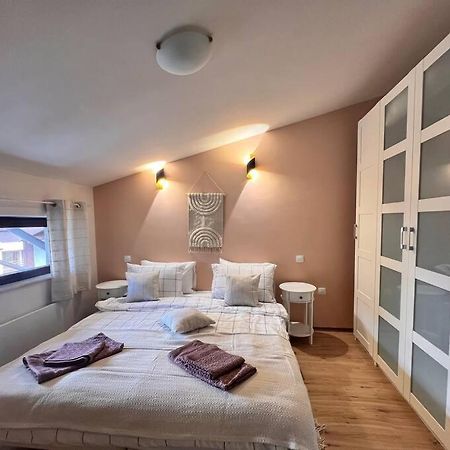 בנסקו Cozy 1 Bedroom Apartment Next To The Gondola מראה חיצוני תמונה